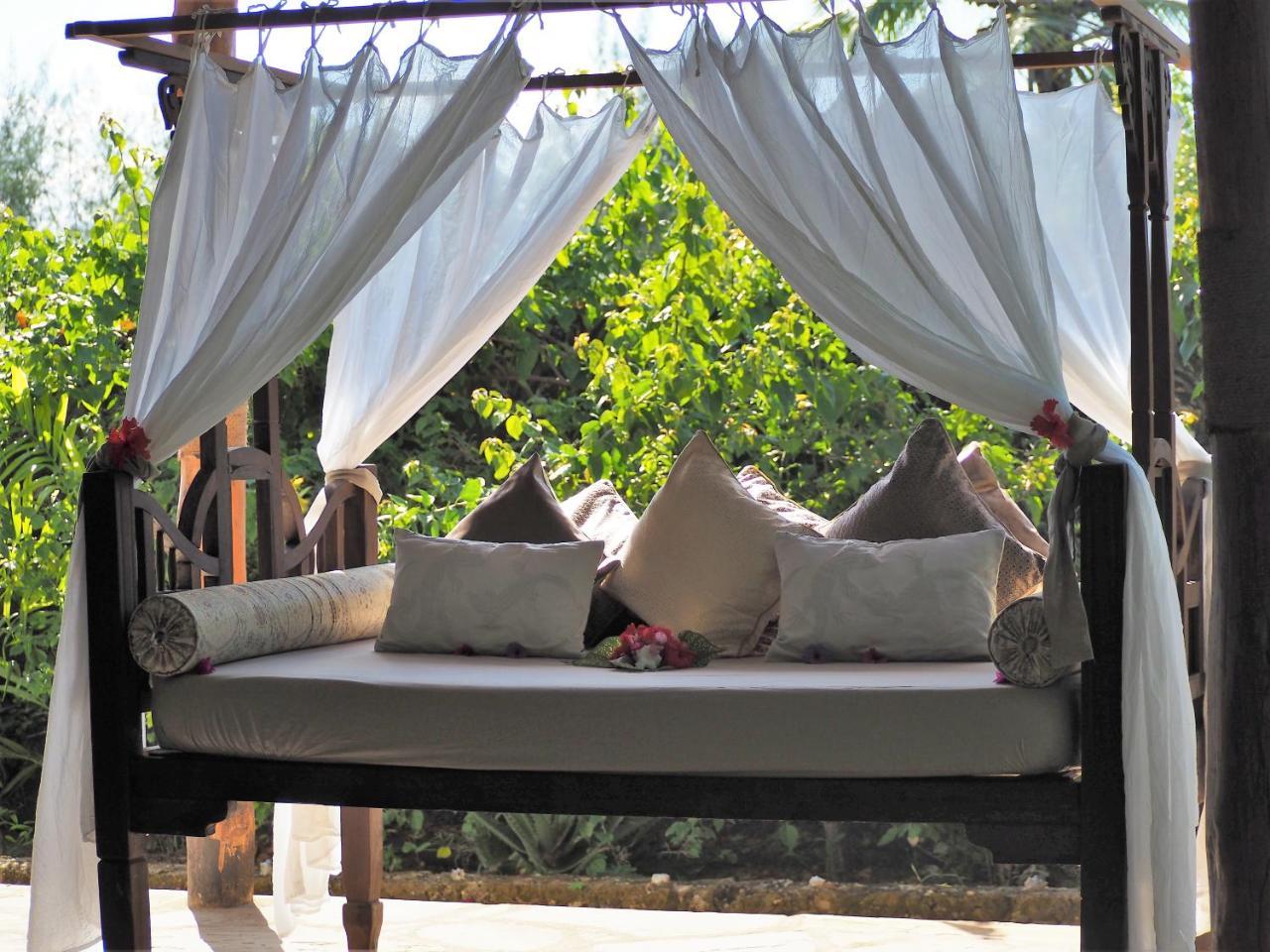 Tikitam Palms Boutique Hotel Pongwe Exterior foto